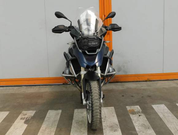 MOTO  BMW  R1200 2016