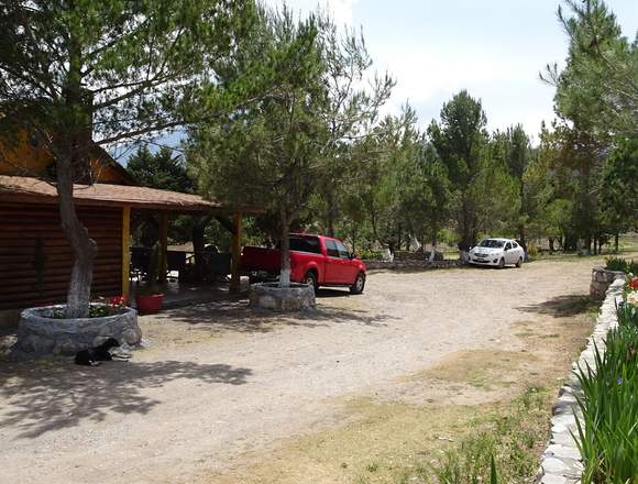 RENTA DE CABAÑAS CARRETERA A LOS LIRIOS