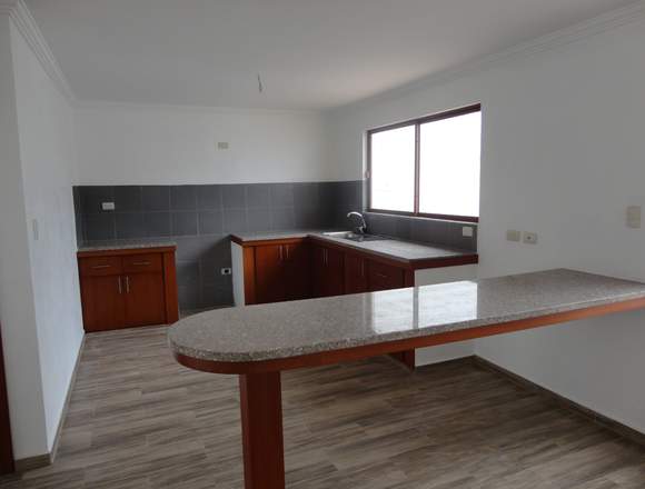 Arriendo casa por estrenar