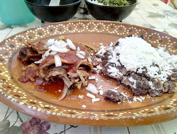 Carnitas, Barbacoa y Birria estilo Jalisco