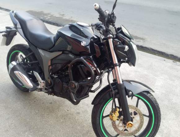 Moto  Suzuki Gixxer 150