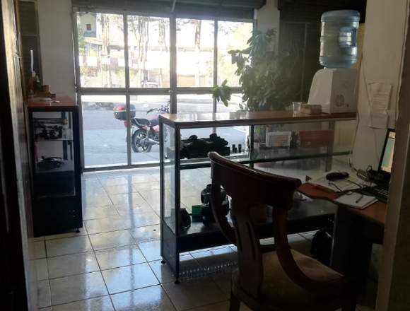 SE ARRIENDA LOCAL COMERCIAL (LA VICENTINA)