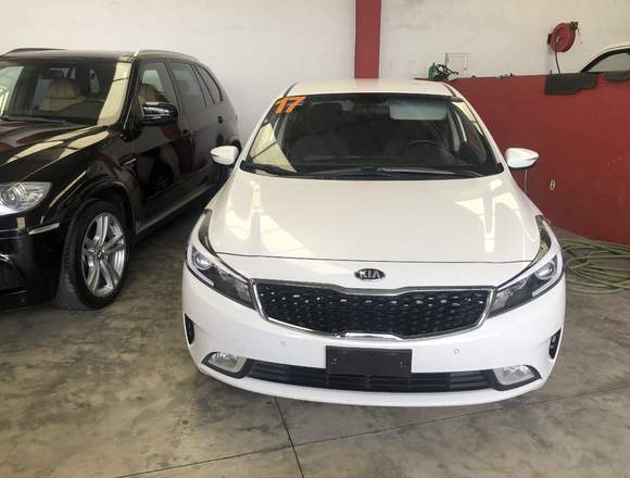 KIA FORTE EX 2017 COMO NUEVO GARANTIA DE PLANTA