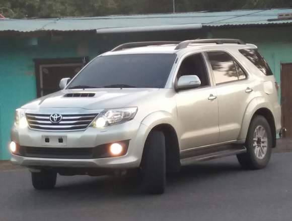 Toyota Fortuner 4X4 