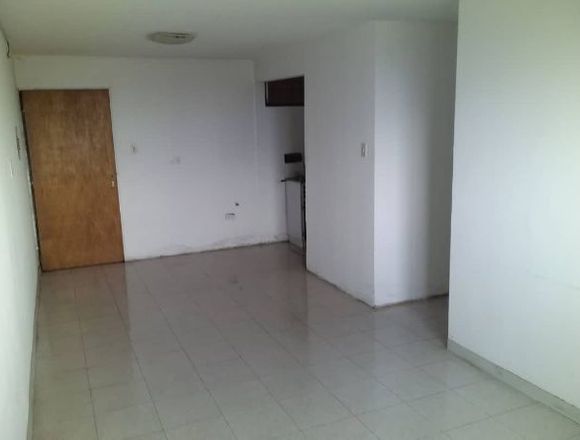 Vendo apartamento a estrenar  04145081591