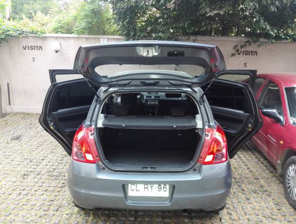 SUZUKI SWIFT VENDO POR APURO