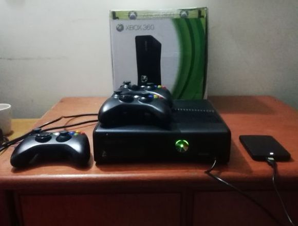 Combo Xbox 360 Slim 5.0