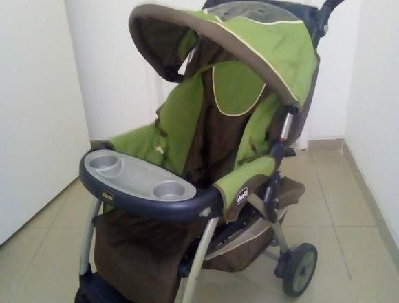 Cochecito de bebe amplio y fuerte  marca chicco