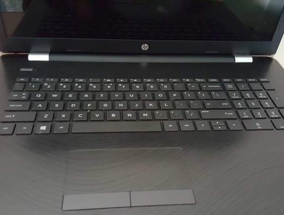 LAPTOP HP con 1000 gb intel 