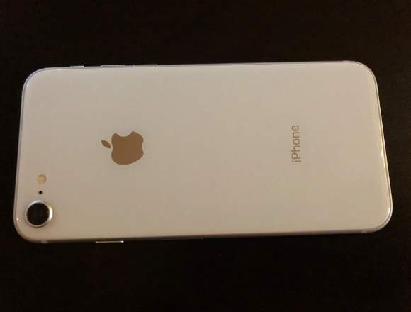 SE VENDE IPHONE 8 DE 64 GB  EN 380 DOLARES 