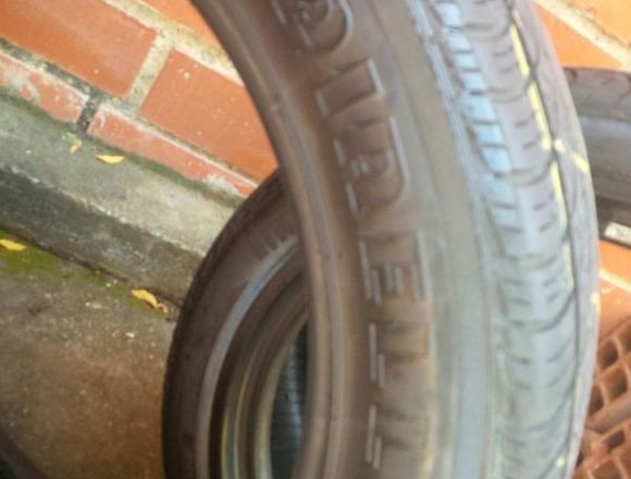 SE VENDE CAUCHO PIRELLI 225/50/17