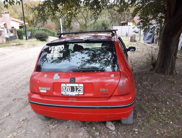 RENAULT CLIO SONY -NAFTA Y GNC