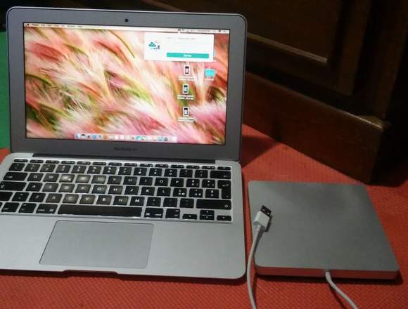 Macbook Air 11" i7 8gb  500gb  2015 única en Peru