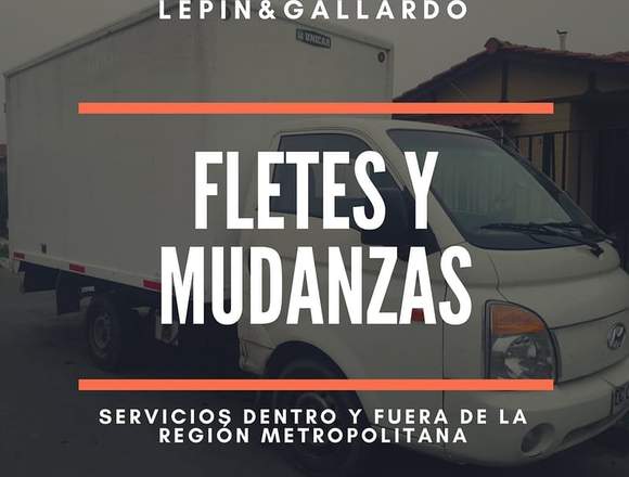 Camion carrozado disponible fletes y mudanzas. 