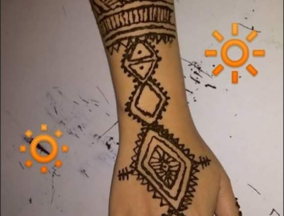 Tatuajes de henna (mehndi)