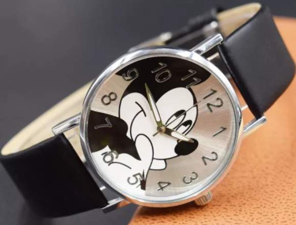 Reloj diseño mikey mouse 