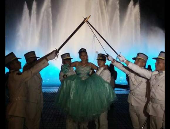 CRUCES DE ESPADAS, CADETES DE LA MARINA DE GUERRA