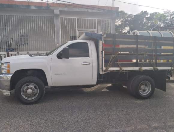 camion silverado 4x4