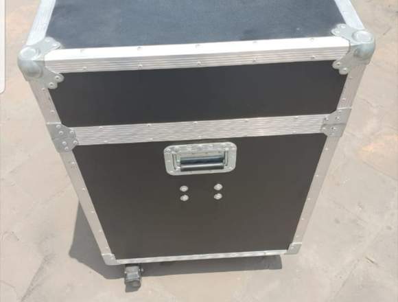 FLIGHT CASE / ROAD CASE & Racks 