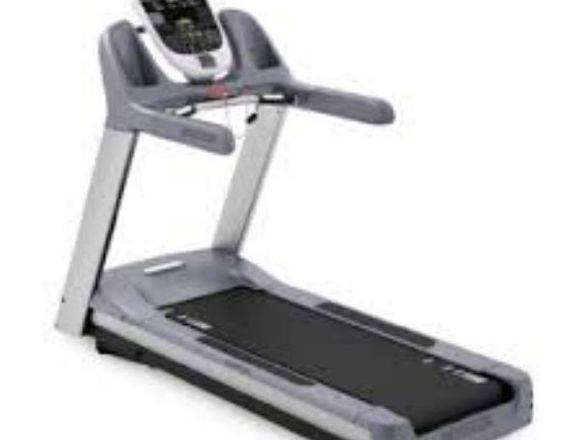 Paquete Precor Cardio Caminadora y Elíptica