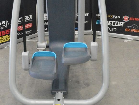 Elíptica AMT Open Stride Precor