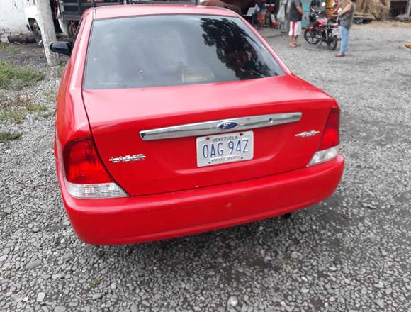 Se vende ford laser full automatico a toda prueba 