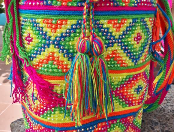 Mochilas Wayuu tejidas a mano