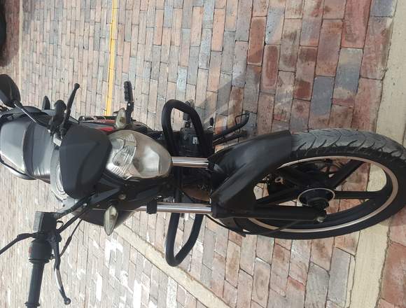 Moto Evo NE 125 AKT 