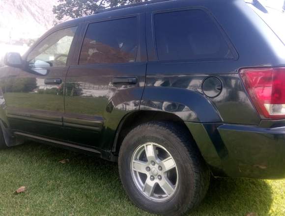 Camioneta Jeep Grand cherokee