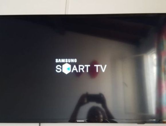 SMART TV  de 40 pulgadas