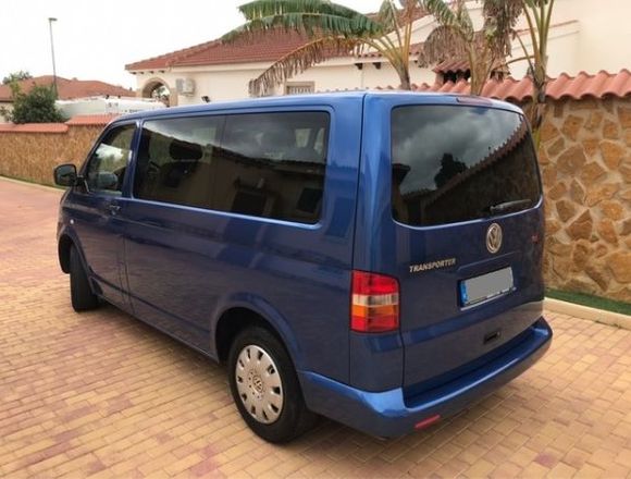 VOLKSWAGEN - T5 2.5TDI TRANSPORTER 9 PLAZAS