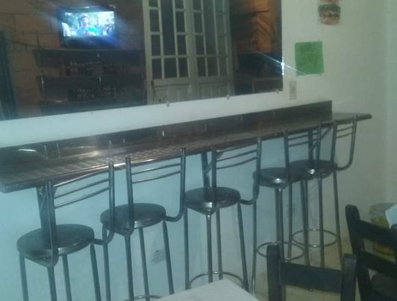 SE VENDE RESTAURANTE