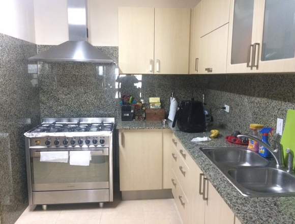 VENDO  APARTAMENTO COSTA DEL ESTE 210 MTS 