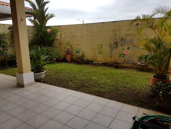 VENDO  CASA EN SAN ANTONIO CW 135MTS