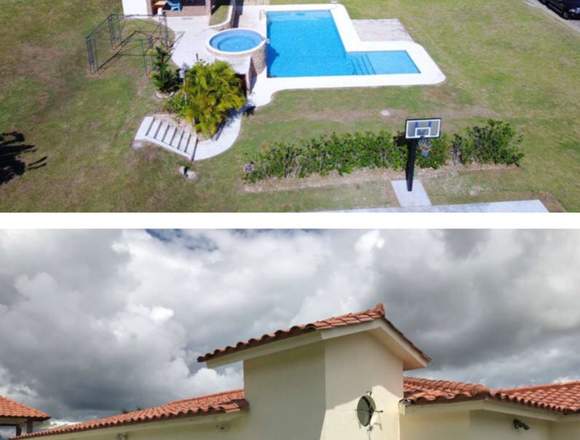    VENDO CASA EN HACIENDA PACIFICA 1500 MTS