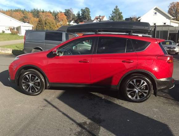 Toyota RAV4 2.0 2015