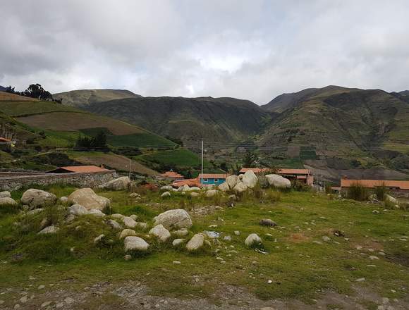 Páramo Mucuchíes, La Toma, Los Muros de Tadeo