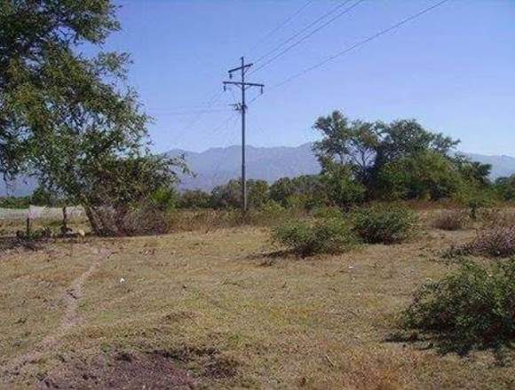 Permuto lote de terreno por auto(pickup).