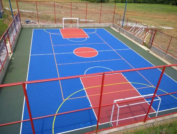 RECUBRIMIENTO ACRÍLICO PARA CANCHAS DEPORTIVAS