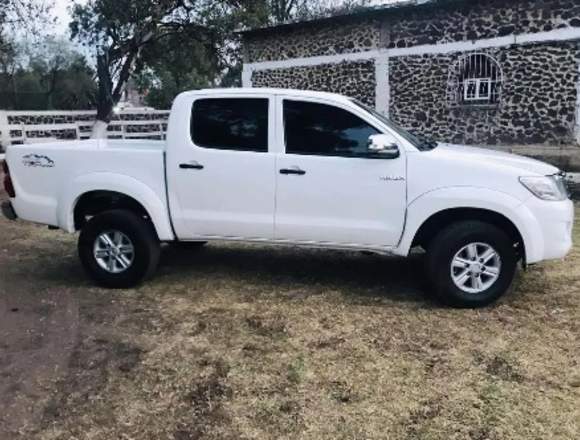 Toyota Hilux Pickup 