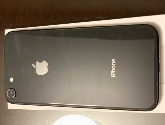 Vendo iPhone 8 64gb 