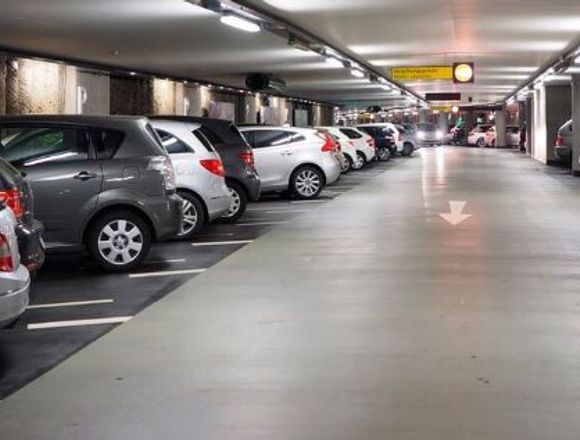 Se arrienda estacionamientos Stgo. Centro