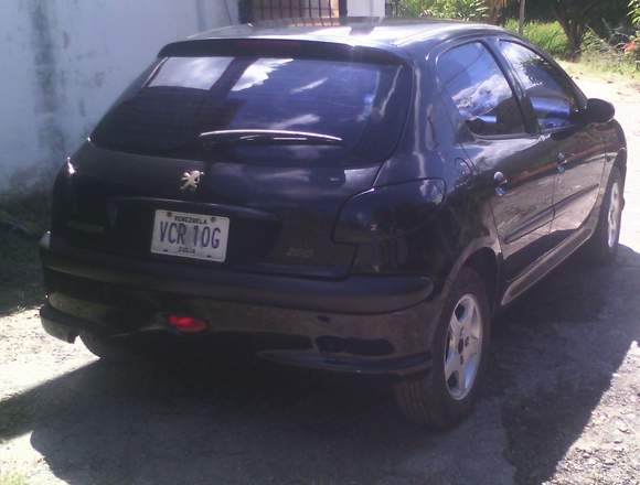 Se vende Peugeot 206 Lin auomatico 04128017351