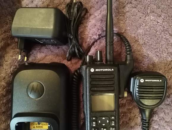 Radio motorola dgp8550 