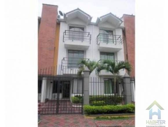 se vende casa en villavicencio quintas de montecarlo