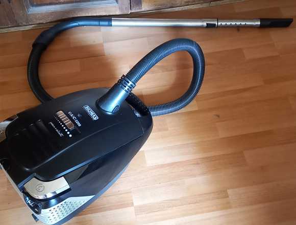ASPIRADORA THOMAS ELEGANCE TH 2210 DE 2200WTS