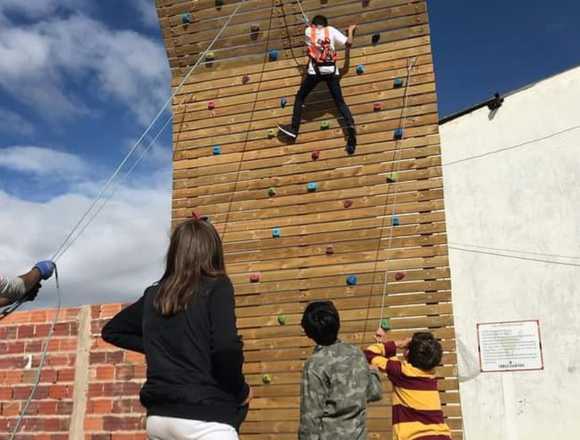 MURO DE ESCALAR  AUMENTA INGRESOS