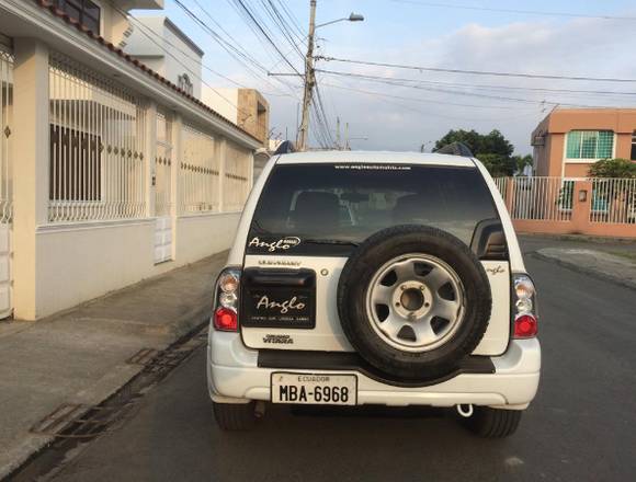 Vendo Chevrolet Grand Vitara año 2013, 5 puertas