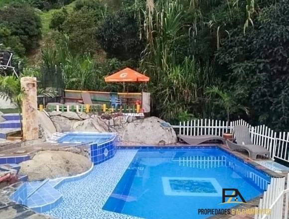 Alquiler hermosa finca en Girardota cod 286