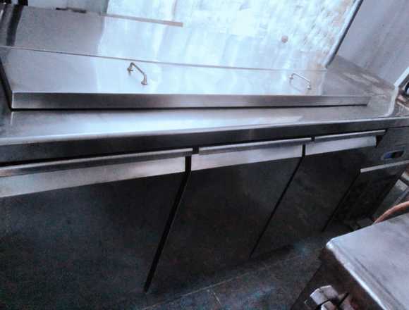 Mesa de frío acero inox. Infrico 2m